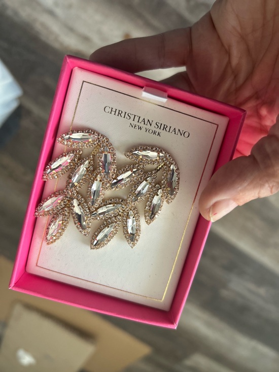 Christian Siriano Jewelry - Christian Siriano Gold and Clear Crystal Leaf Earrings. Dr 50